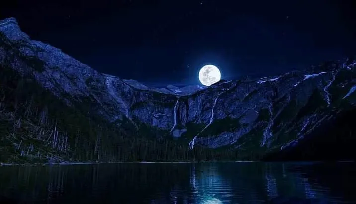 MOON LAKE