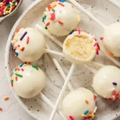 CAKE POPS